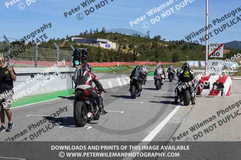 motorbikes;no limits;peter wileman photography;portimao;portugal;trackday digital images